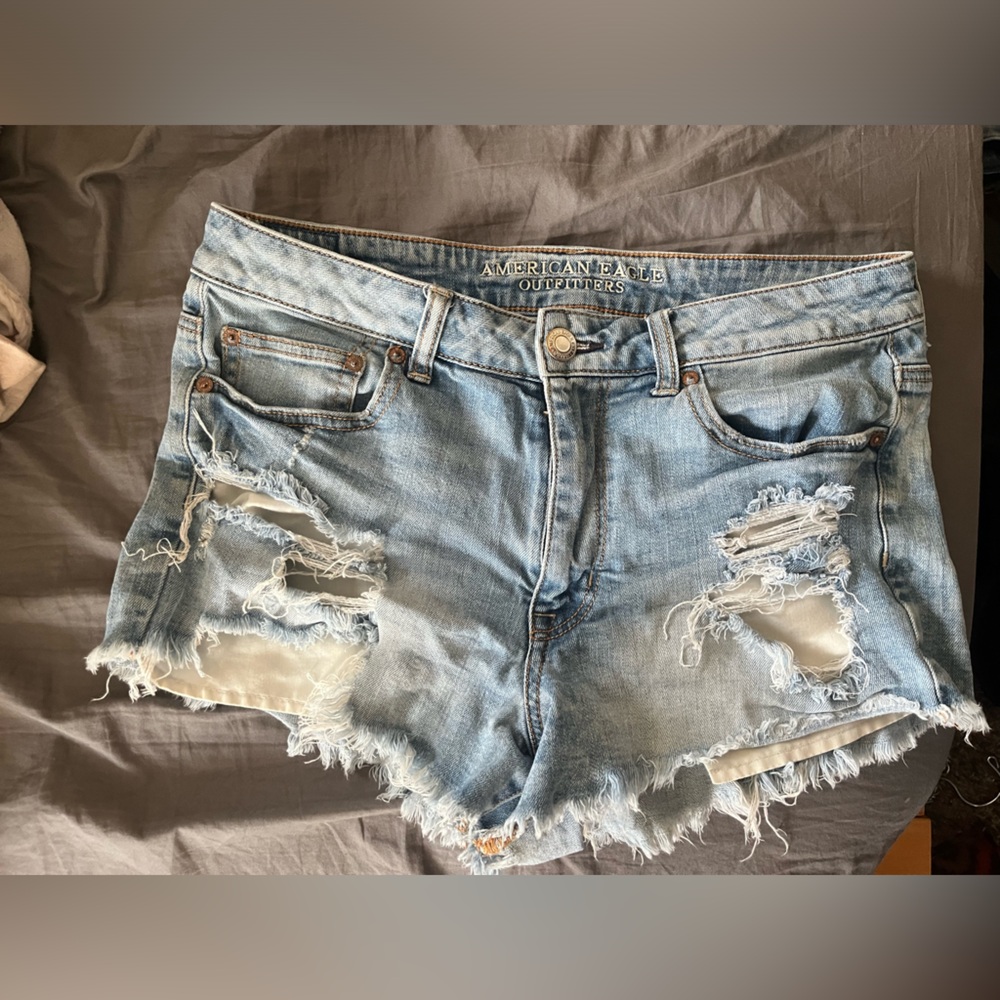 AE shorts